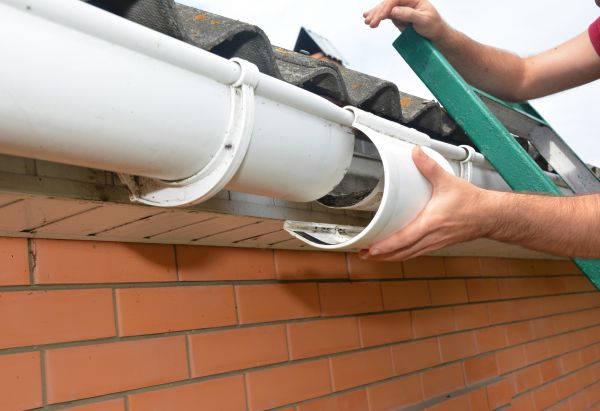 Cost of Gutter Maintenance in Marco Island