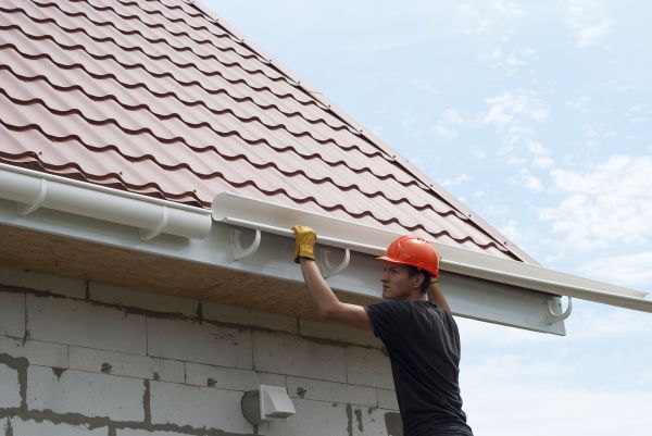 Cost of Rain Gutter Repair in Marco Island