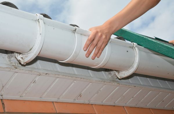 Cost of Barn Gutter Installation in Marco Island