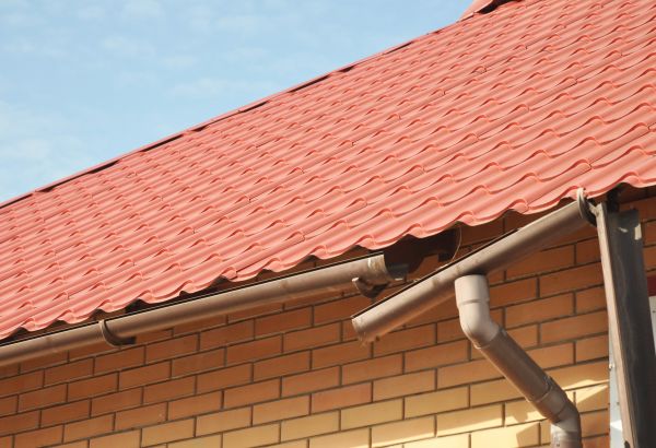 Cost of Loose Gutter Repair in Marco Island